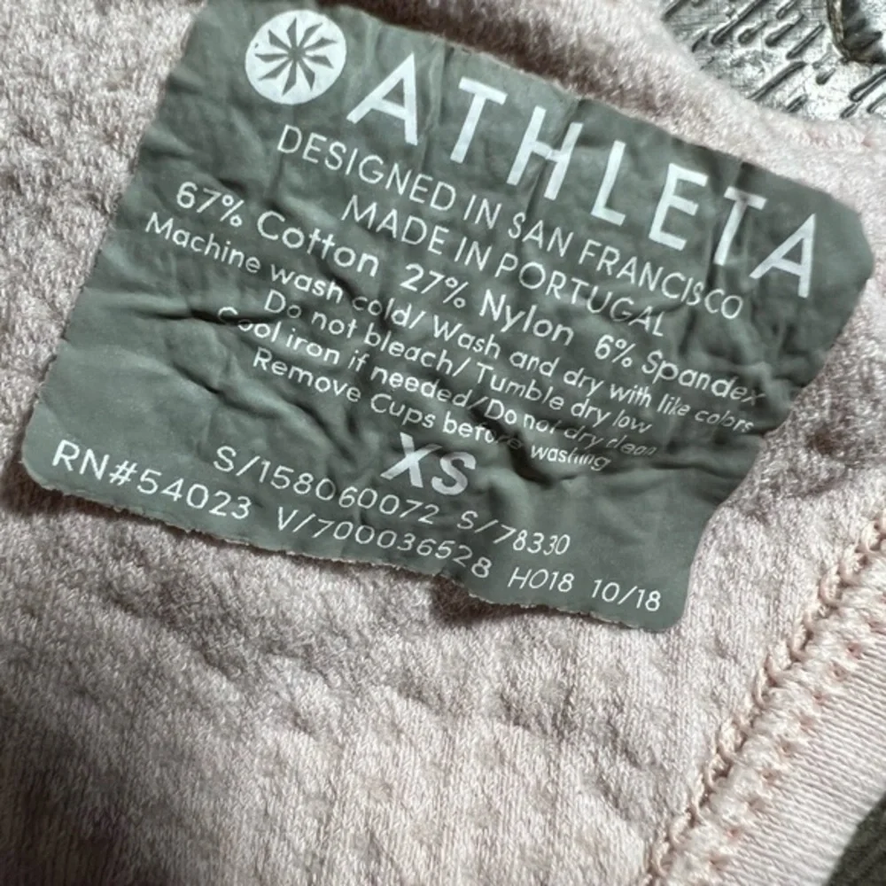Athleta women‎ Sports Bra- XS - Picture 6 of 7